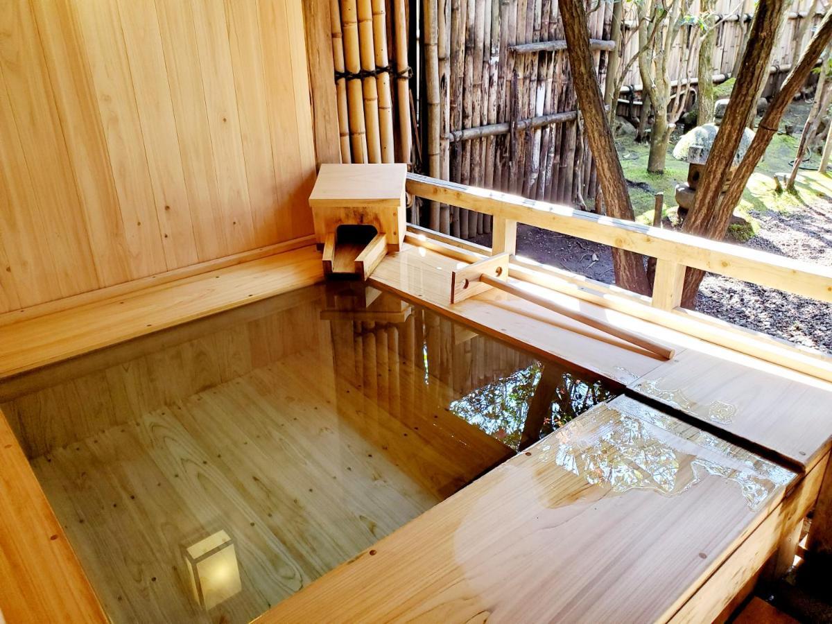 Ryotei Tanokura Hotel Юфу Екстериор снимка