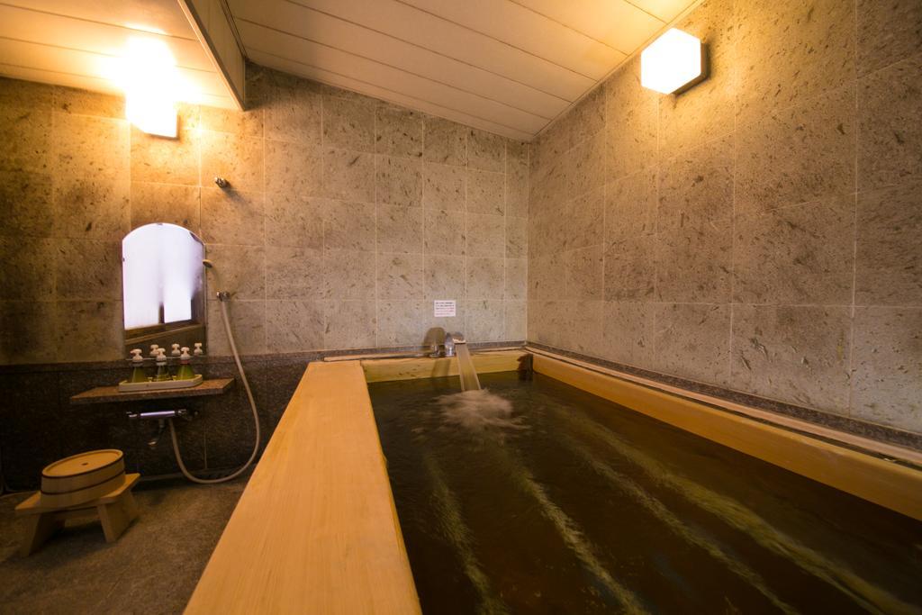Ryotei Tanokura Hotel Юфу Екстериор снимка