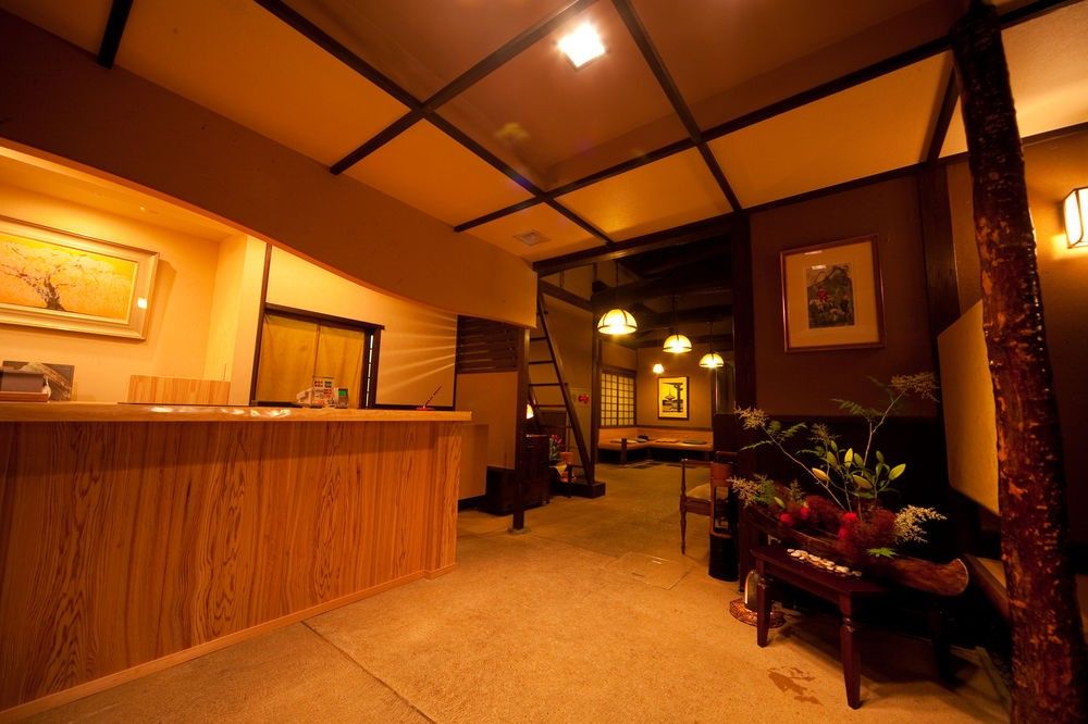 Ryotei Tanokura Hotel Юфу Екстериор снимка