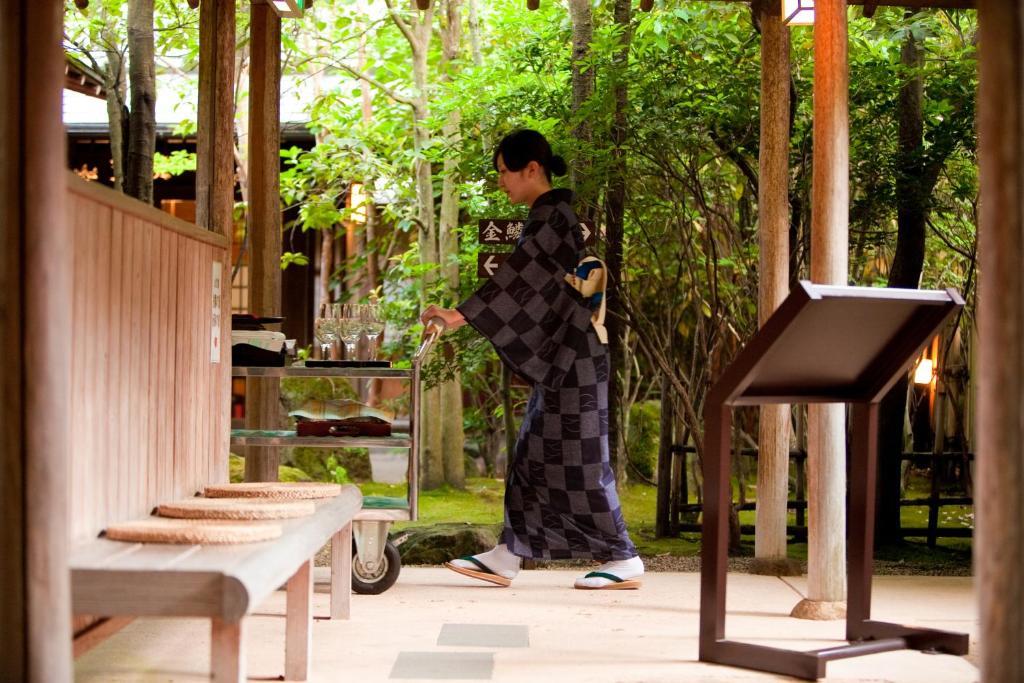 Ryotei Tanokura Hotel Юфу Екстериор снимка