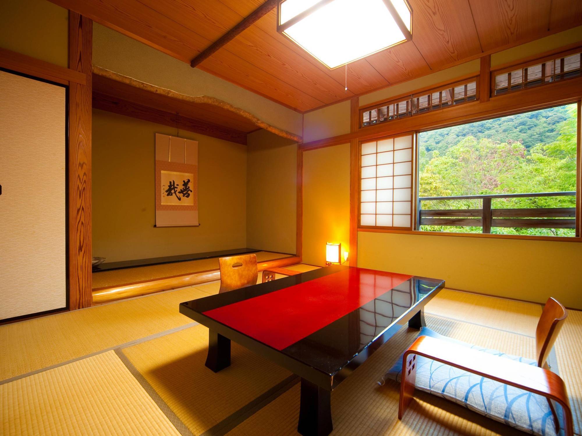 Ryotei Tanokura Hotel Юфу Екстериор снимка